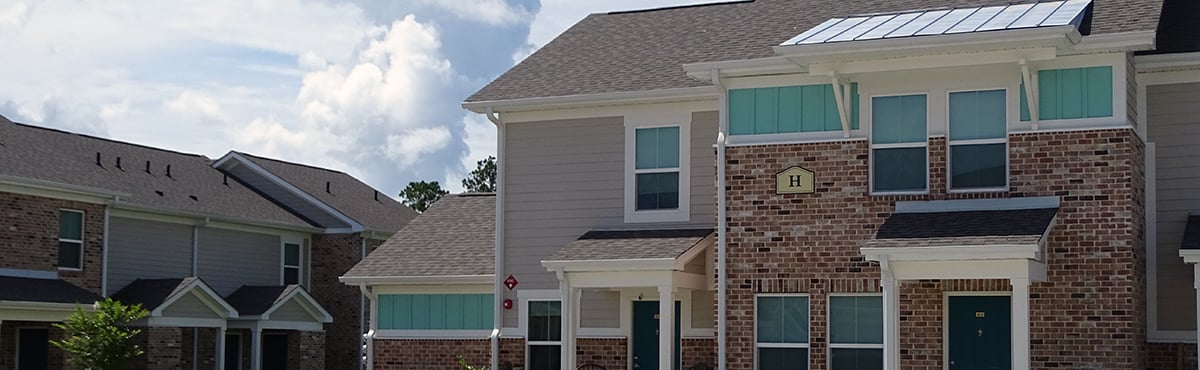 Renters with Jasmine Trails